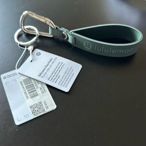 Silicone key chain